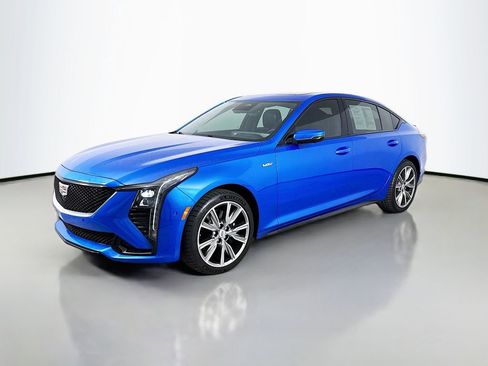 Used 2025 Cadillac CT5 V w/ Technology Package AWD/4WD image 3