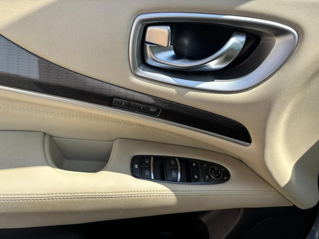 Used 2018 INFINITI QX60 Luxe w/ Premium Plus Package AWD/4WD image 18