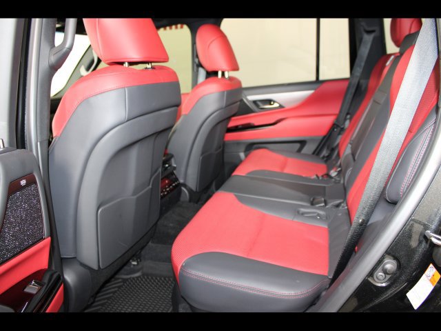 Used 2025 Lexus LX 700h F Sport AWD/4WD image 12