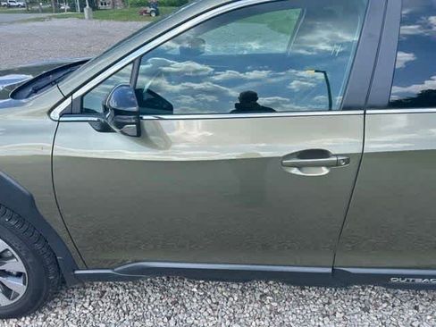 Used 2023 Subaru Outback Limited XT AWD/4WD image 17