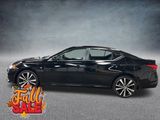 Used 2020 Nissan Altima 2.5 SR w/ Premium Package image 2