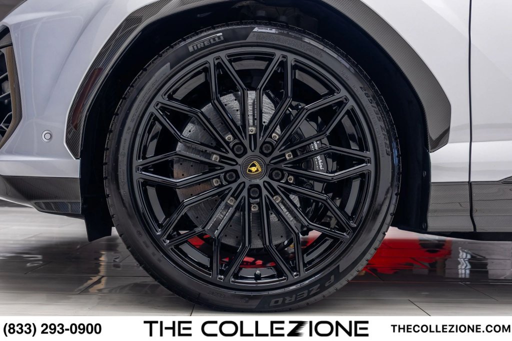 Used 2026 Lamborghini Urus SE AWD/4WD image 11