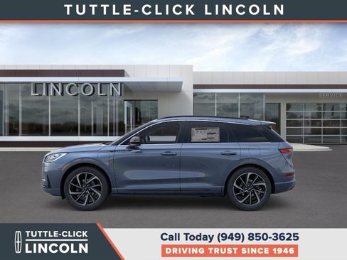 New 2026 Lincoln Corsair Grand Touring AWD/4WD image 3