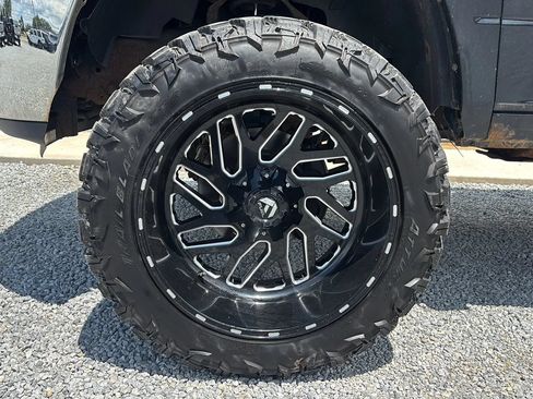 Used 2012 RAM 2500 ST w/ Chrome Appearance Group AWD/4WD image 11