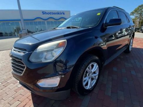 Used 2017 Chevrolet Equinox LT w/ Convenience Package image 5