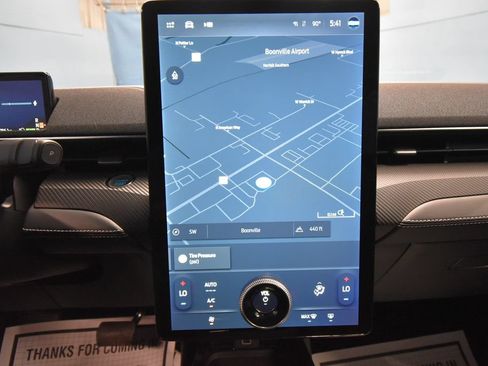 Used 2025 Ford Mustang Mach-E Select AWD/4WD image 18