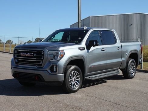 Used 2020 GMC Sierra 1500 AT4 w/ AT4 Premium Package image 2