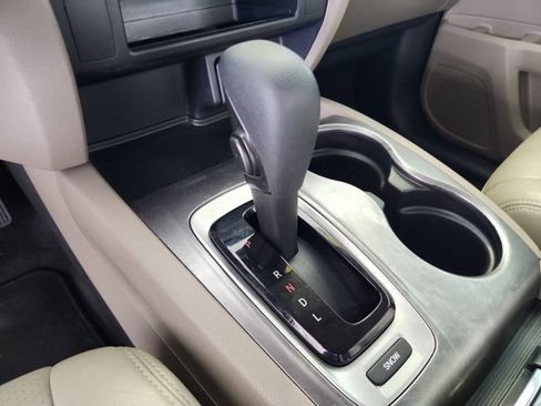 Used 2018 Honda Pilot EX image 15