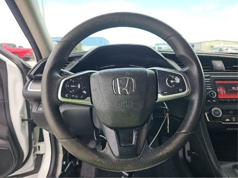 Used 2020 Honda Civic LX image 6
