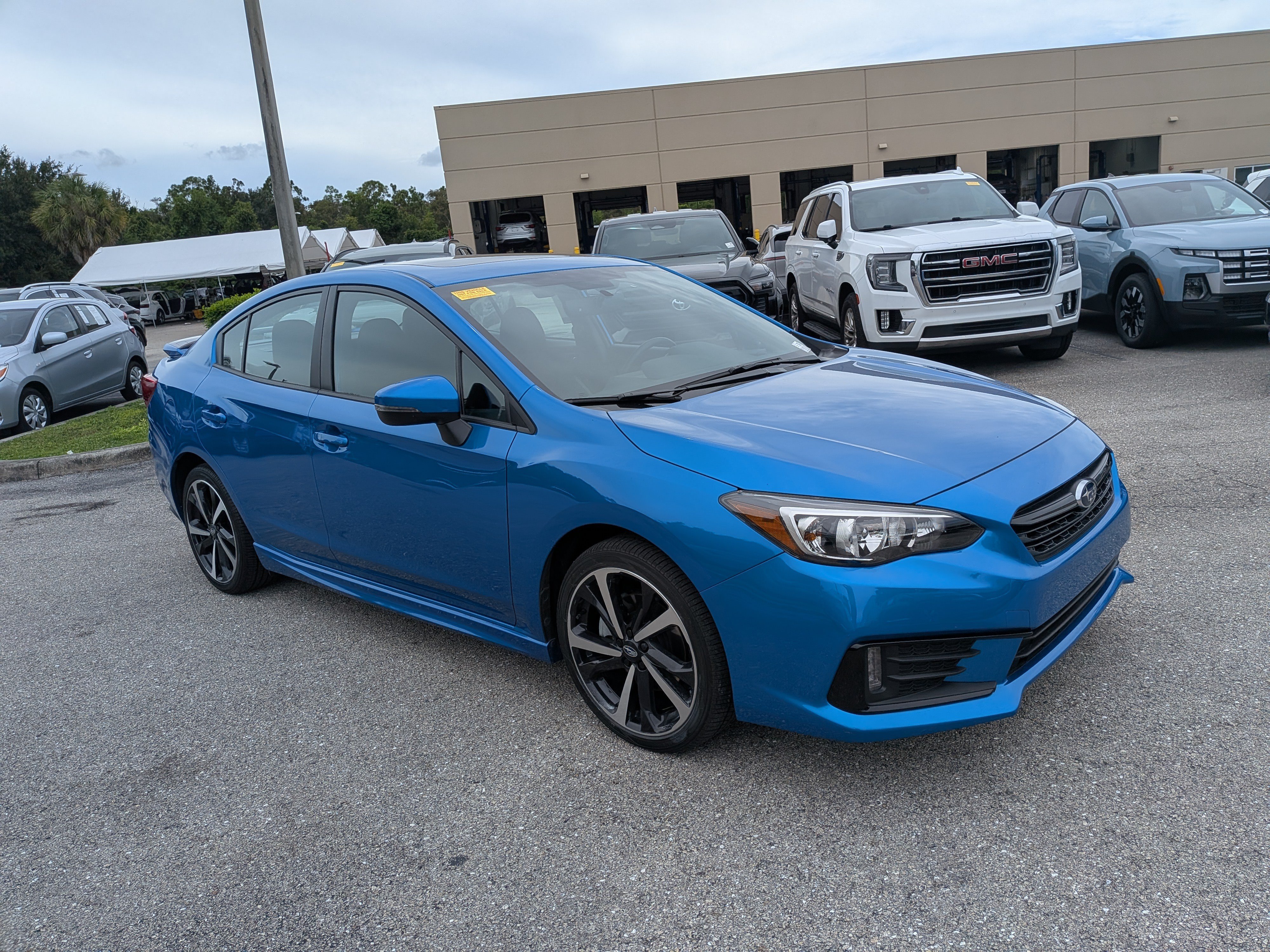 Used 2023 Subaru Impreza 2.0i Sport AWD/4WD image 2