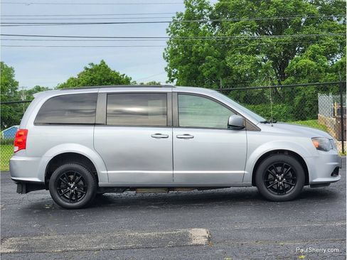 Used 2019 Dodge Grand Caravan GT FWD image 10