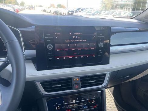 New 2025 Volkswagen Taos SEL image 13