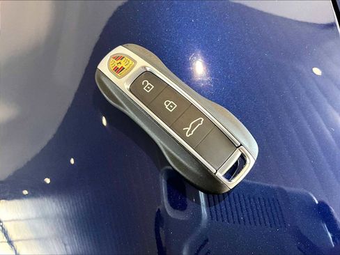 Used 2024 Porsche 911 Carrera 4 image 34