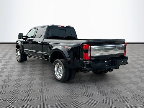 New 2026 Ford F450 Platinum w/ Platinum Plus Package AWD/4WD image 4