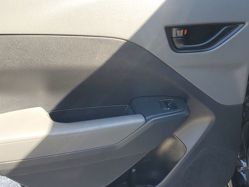 Used 2024 Subaru Crosstrek 2.0i image 39