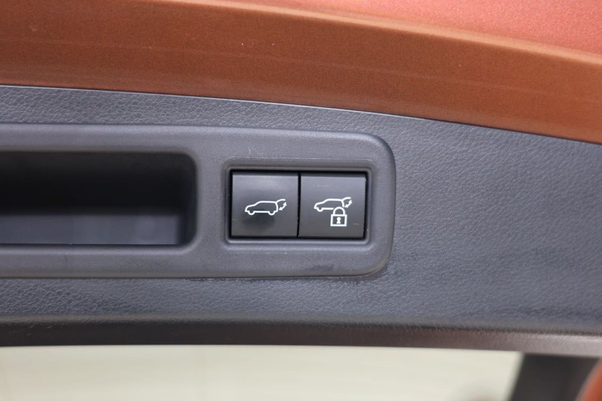 Used 2025 Lexus RX 350 Premium w/ Accessory Package AWD/4WD image 45