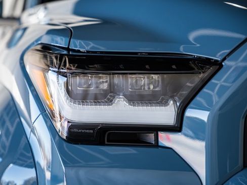 New 2025 Toyota 4Runner Limited image 12