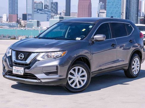 Used 2017 Nissan Rogue S AWD/4WD image 1