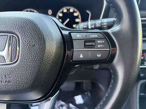 Used 2023 Honda Pilot EX-L image 16