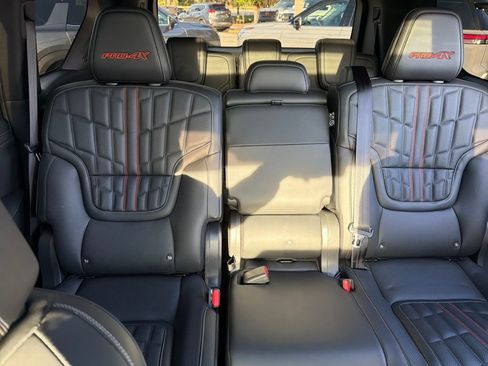 Used 2025 Nissan Armada PRO-4X w/ Pro-4X Premium Package image 14