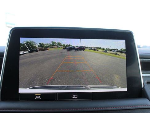 Used 2021 Chevrolet Suburban RST RWD image 54