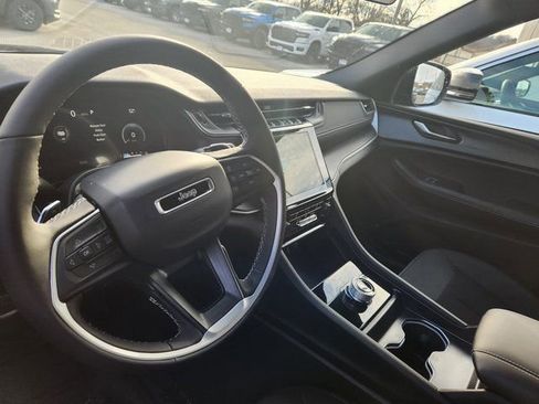 New 2026 Jeep Grand Cherokee Laredo X AWD/4WD image 13