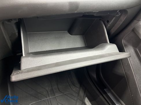 Used 2022 Chevrolet Equinox Premier w/ LPO, Floor Liner Package image 28