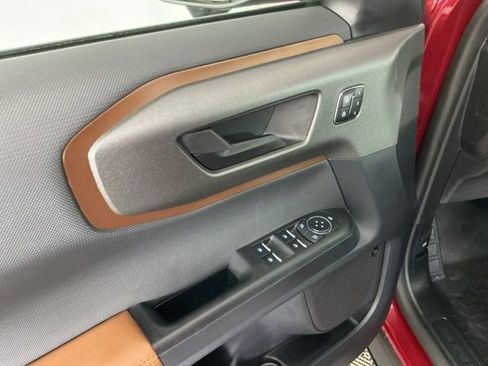 Used 2025 Ford Bronco Sport Outer Banks w/ Sasquatch Outer Banks Package image 15