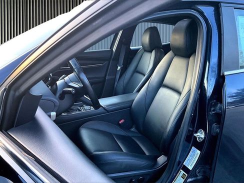 Used 2023 MAZDA MAZDA3 s image 24