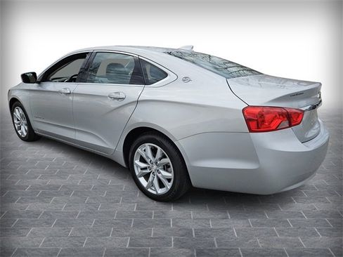 Used 2019 Chevrolet Impala LT image 5