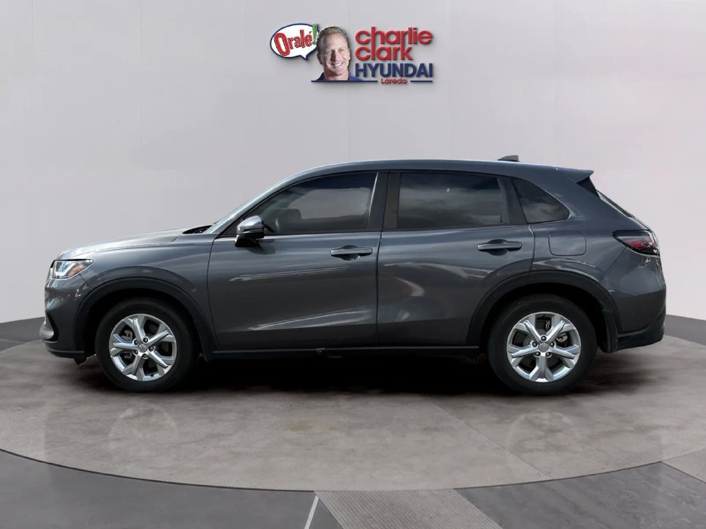 Used 2025 Honda HR-V LX image 2