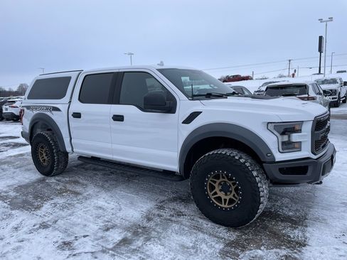 Used 2019 Ford F150 Raptor image 2