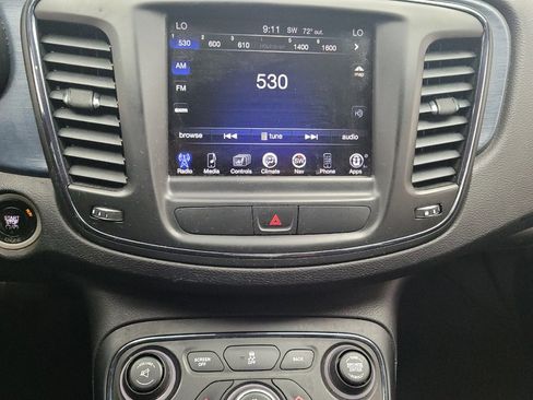 Used 2015 Chrysler 200 S w/ Navigation & Sound Group I FWD image 25