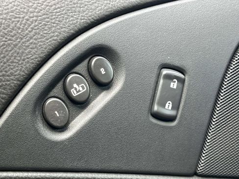 Used 2007 Chevrolet Corvette Z06 w/ Preferred Equipment Group image 17