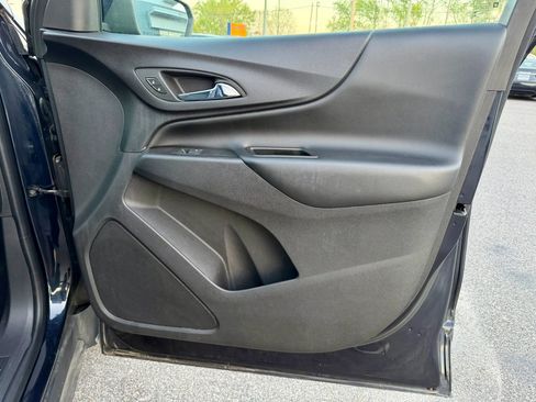 Used 2020 Chevrolet Equinox LT image 35