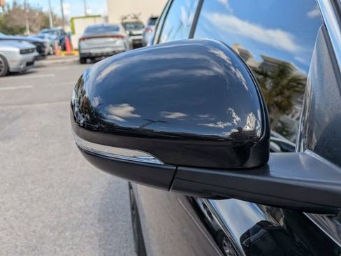 Used 2023 Jaguar XF R-Dynamic SE image 10