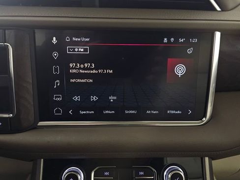 Used 2023 GMC Yukon XL Denali image 31