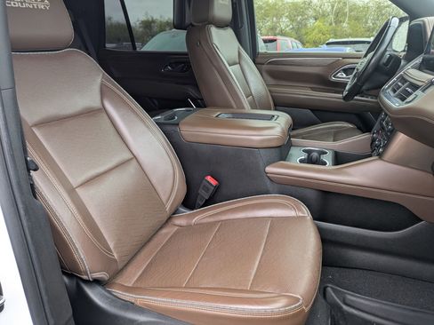 Used 2021 Chevrolet Tahoe High Country w/ Premium Package image 29