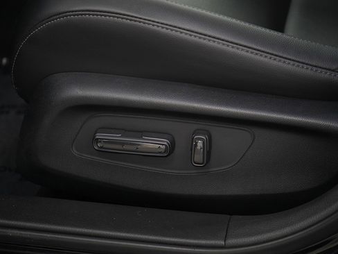 Used 2024 Honda Civic EX-L image 27