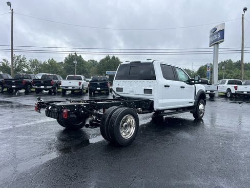 New 2025 Ford F450 XL w/ XL Chrome Package image 5