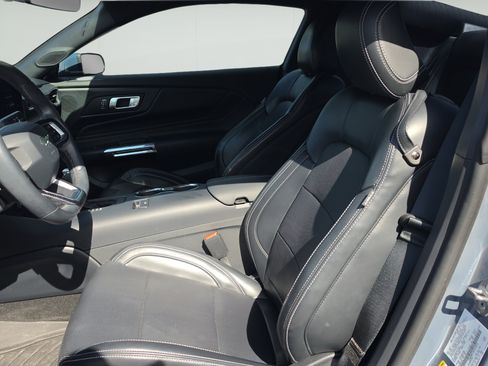 Used 2024 Ford Mustang GT Premium RWD image 9