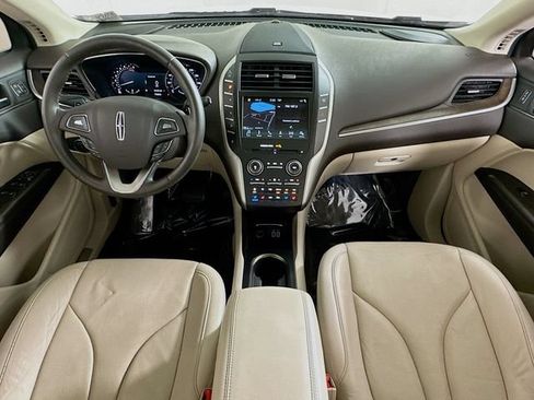 Used 2019 Lincoln MKC Reserve w/ MKC Climate Package AWD/4WD image 13