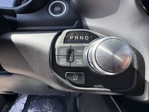 Used 2025 RAM 1500 Laramie image 26
