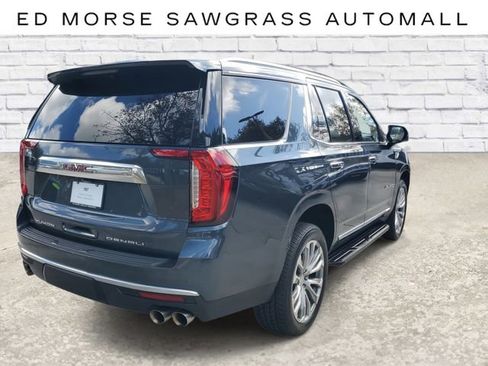 Used 2021 GMC Yukon Denali w/ LPO, Illumination Package image 4
