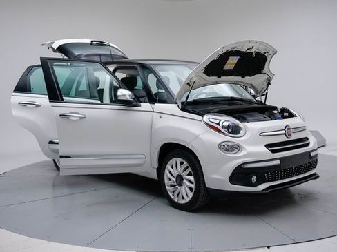 Used 2020 FIAT 500L Lounge image 15
