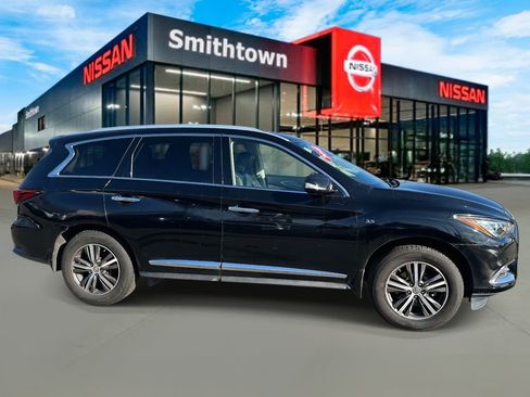 Used 2019 INFINITI QX60 Luxe w/ Essential Package image 4