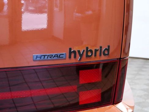 Used 2025 Hyundai Santa Fe Calligraphy AWD/4WD image 9