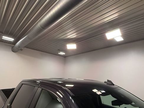 Used 2023 Chevrolet Silverado 1500 Custom image 46