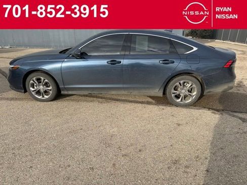 Used 2024 Honda Accord EX image 4