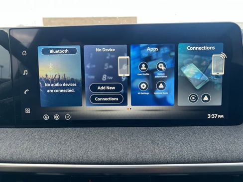 New 2026 Nissan Kicks SV image 16